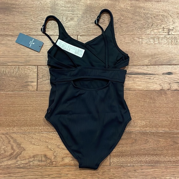 Abercrombie Kids Girls Swim - Black One-Piece Swimsuit Bathing Suit - Size 5/6 - Picture 6 of 16